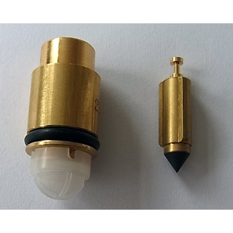 Aguja de flotador con asiento completo Tourmax