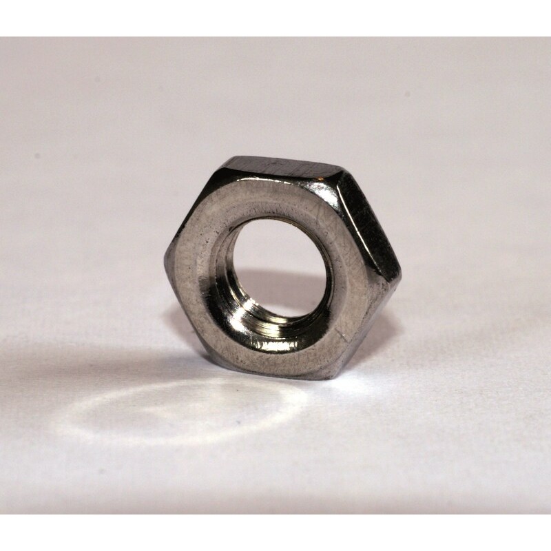 Tuercas VENHILL M6X100