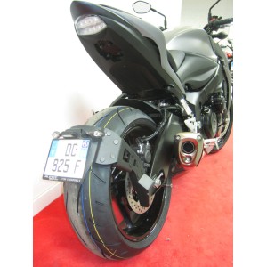 Portamatrículas a la rueda Suzuki GSX-S1000 negro