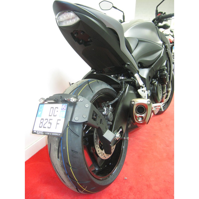 Portamatrículas a la rueda Suzuki GSX-S1000 negro