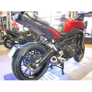 Portamatrículas a la rueda Yamaha MT-09 negro