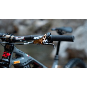 Kit completo de frenos BRAKING Incas 2.0 Ø5mm - Latiguillos kevlar