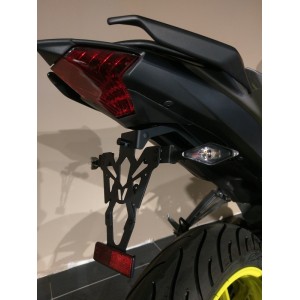 Portamatrículas Yamaha MT-03 negro V PARTS