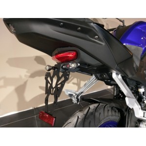 Portamatrículas Yamaha MT-125 negro V PARTS