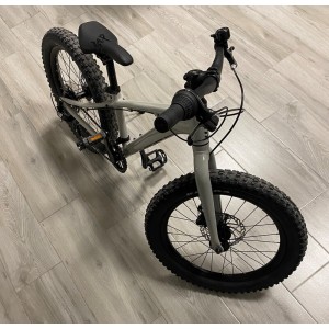 Caballete regulable al eje trasero V BIKE