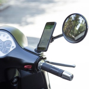 SP CONNECT Moto Bundle fixed on Mirror - Samsung S10E