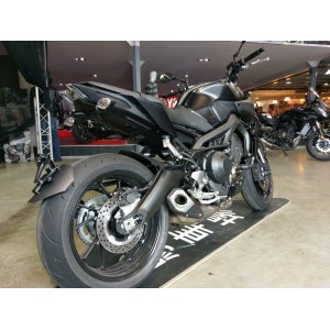 Portamatrículas a la rueda Yamaha MT-09 negro