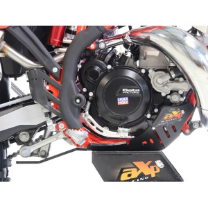 Cubrecárter AXP Xtrem con protección de bieleta - HDPE 8mm