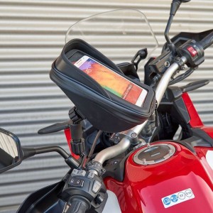 Soporte para smartphone con bolsillo SHAD