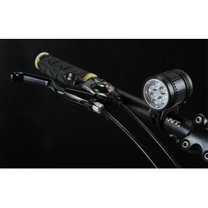 Luz delantera bicicleta LED 1600lm con batería externa recargable