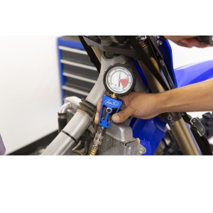 Medidor de compresion con adaptador MOTION PRO 10,12 y 14 mm