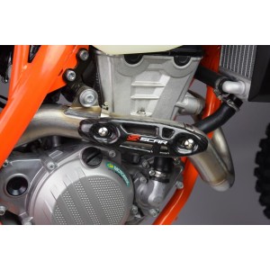 Protector universar para colector de escape SCAR - Carbono