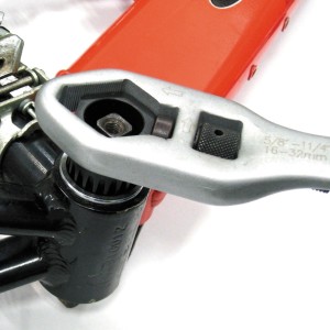 Llave inglesa cerrada Super B - REF TB-8830