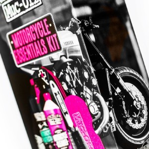 Kit completo de limpieza MUC-OFF: Protector, limpiador, esponja y c...