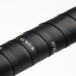 Cinta de manillar Fizik Terra Microtex Bondcush Tacky 3,0mm - Negro