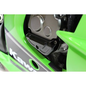 Protector de la tapa del motor GILLES (lado derecho), negro